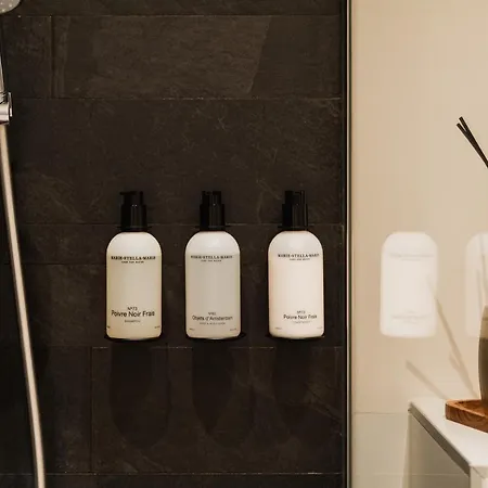 Leidse Square 5 Star Luxury Apartmán *