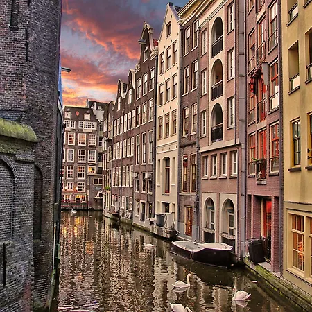 Leidse Square 5 Star Luxury