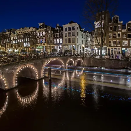 Leidse Square 5 Star Luxury Apartmán *