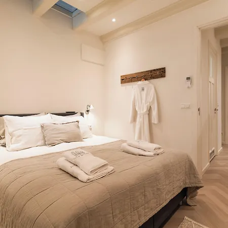 Leidse Square 5 Star Luxury