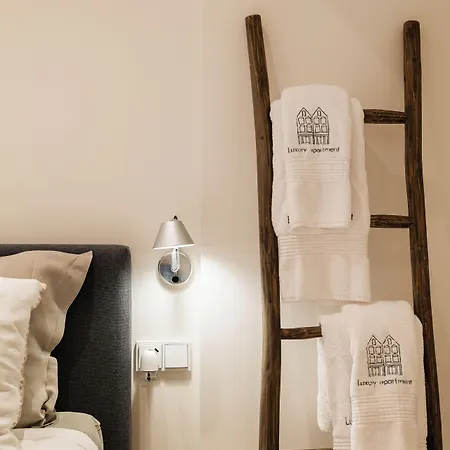 Leidse Square 5 Star Luxury