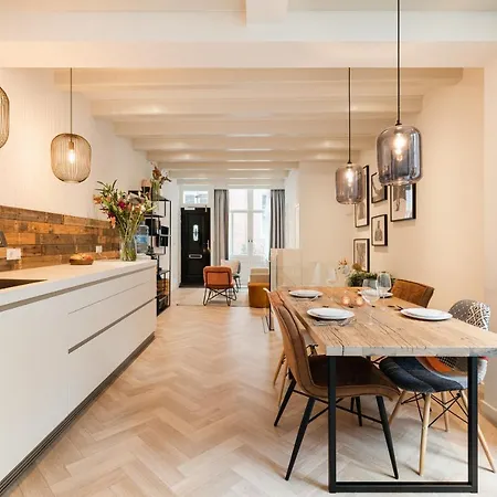 Bed & Breakfast Leidse Square 5 Star Luxury